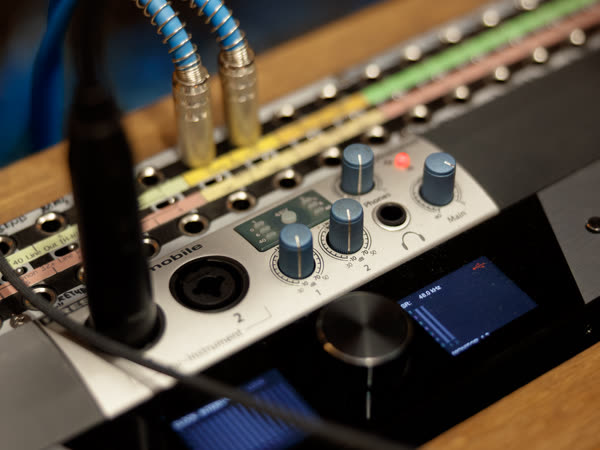 Preamplificatoare si procesare analogica